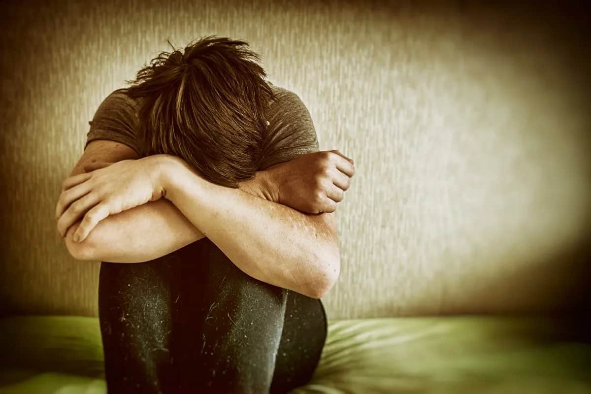 Nastolatek 13-15 lat: Zrozum i wspieraj w nauce i emocjach