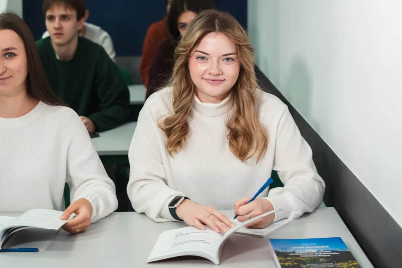 Stypendium za wyniki: Ile dostaniesz i jak je zdobyć?